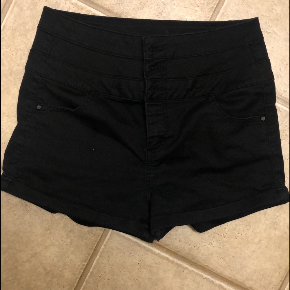 Women’s shorts